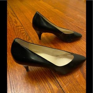 Nine West,Black Patent Leather,Size 7 pumps, very little wear. Smoke Free home.